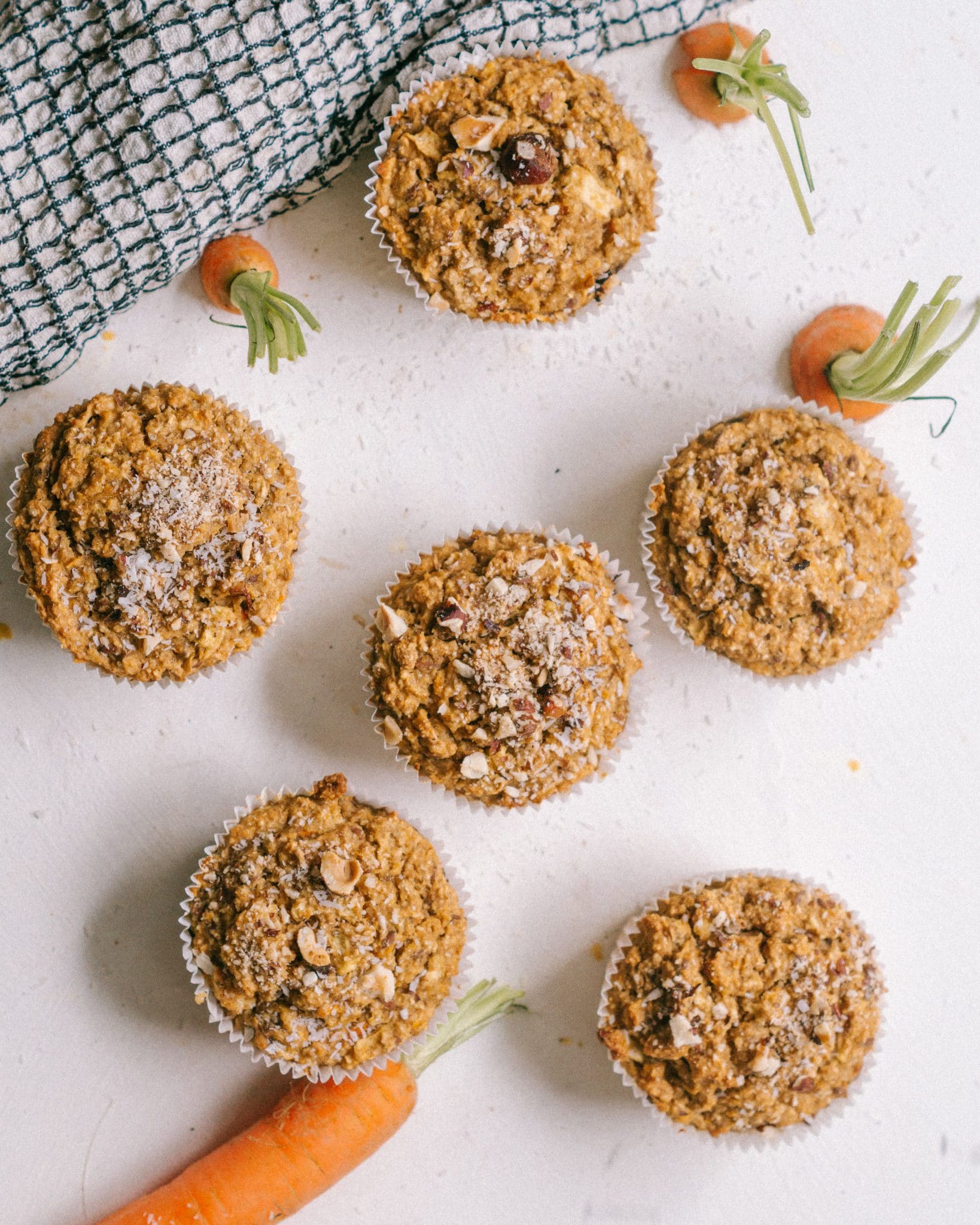 Carrot Cake Muffins [vegan & glutenfrei] Plantpower Nutrition