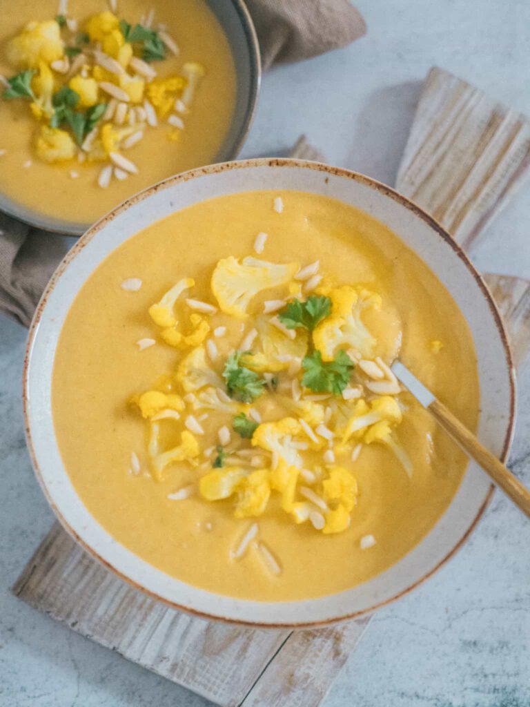Blumenkohl Curry Suppe