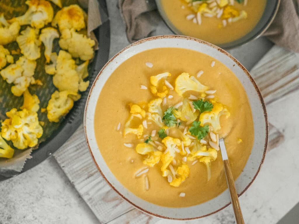 Blumenkohl Curry Suppe