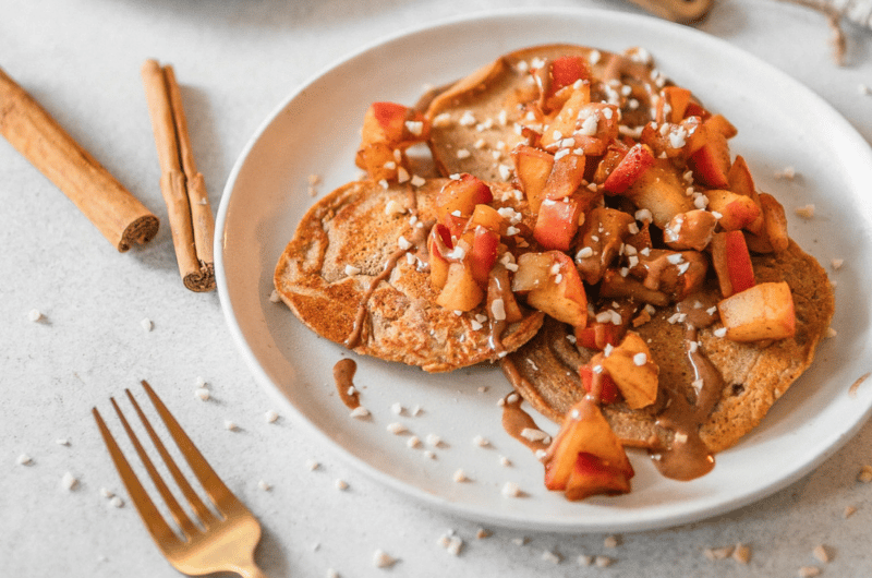 Vegane Apfel-Buchweizen Pancakes