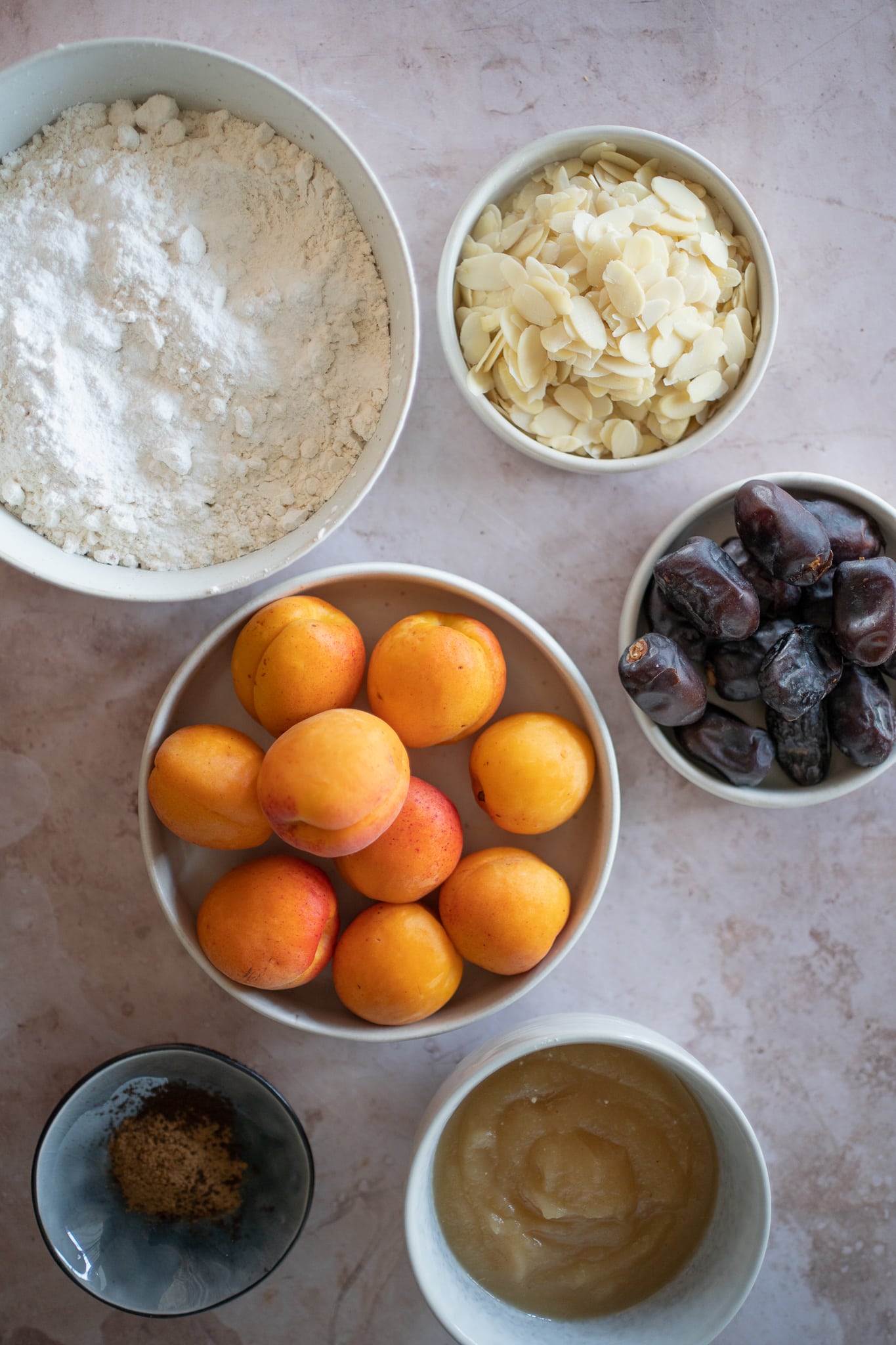 Zuckerfreier Aprikosen-Kuchen