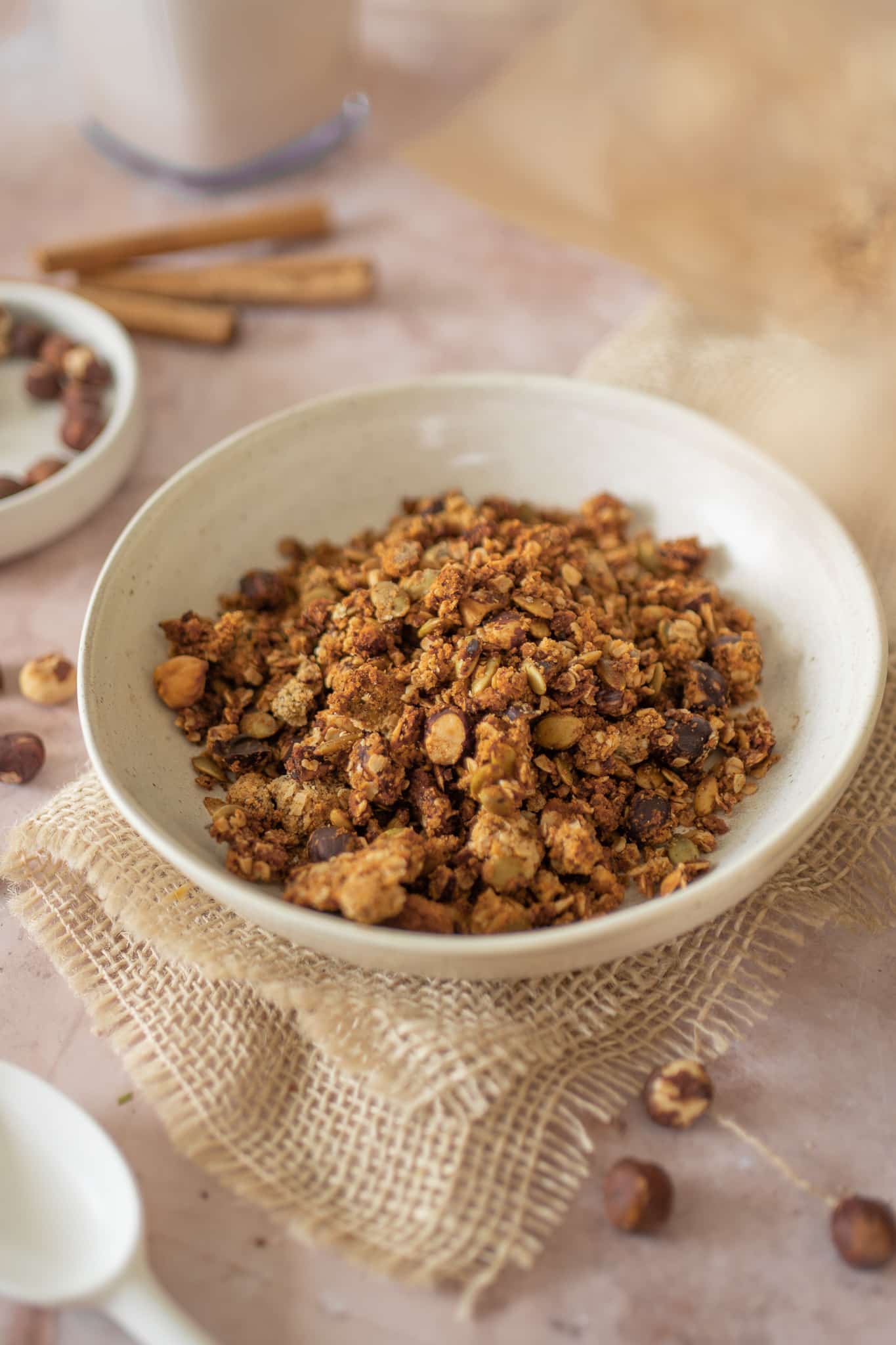 Veganes Granola mit Nüssen
