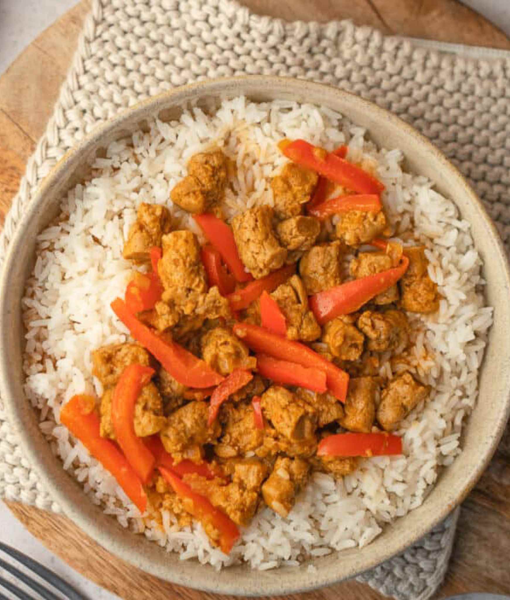 Das beste vegane Gulasch Rezept | Plantpower Nutrition